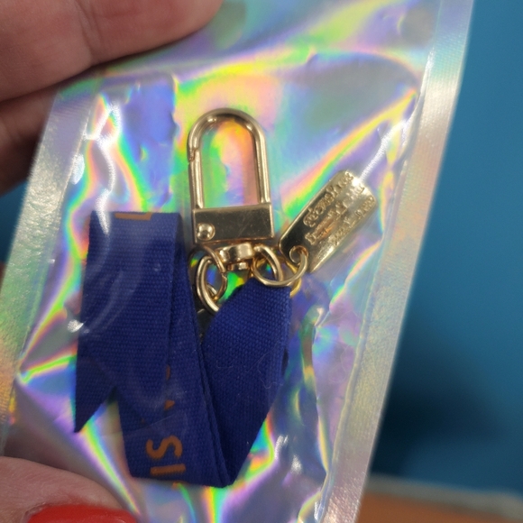 Louis Vuitton lock & key #309 full inclusion - Picture 8 of 12